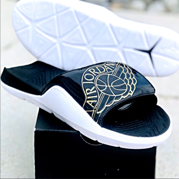jordan hydro 7 black gold